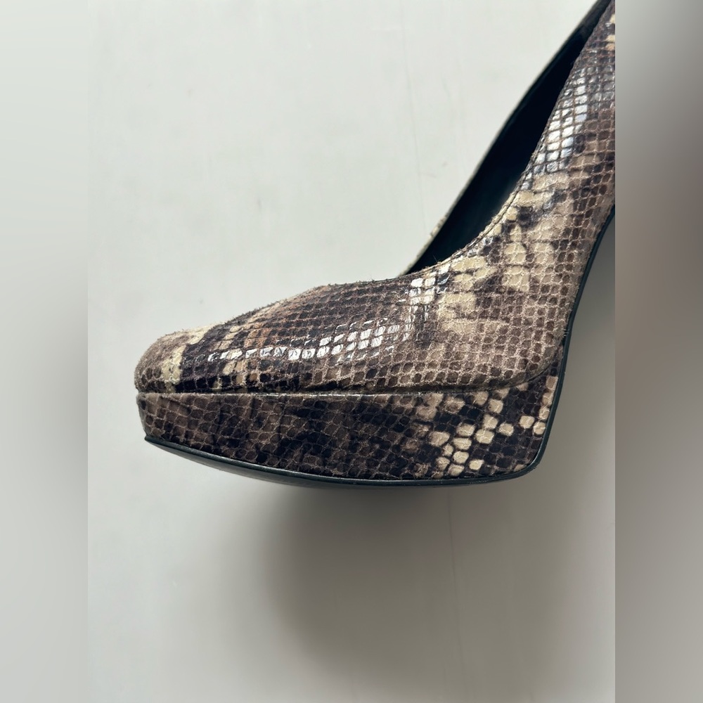 Stunning Platform Snakeskin Python Heels With Pla… - image 4